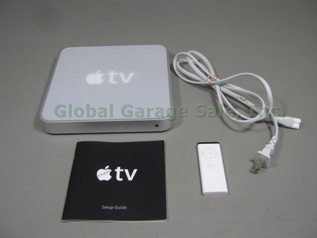 Apple TV 1st Gen A1218 MA711LL/A 40GB Digital Media Streamer + A1156 Remote + NR