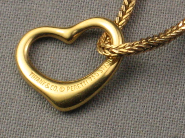 Tiffany & Co Elsa Peretti Gold Open Heart Pendant +14Kt