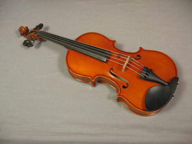 Eastman Strings 11" Student Viola Model 100 W/ Bow Case 4