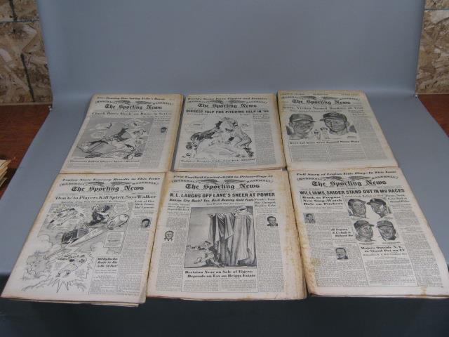 48 Vtg 1950s The Sporting News Lot 1955 Baseball Newspaper Willie Mays Yankees + 6