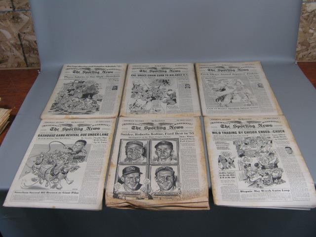 48 Vtg 1950s The Sporting News Lot 1955 Baseball Newspaper Willie Mays Yankees + 7