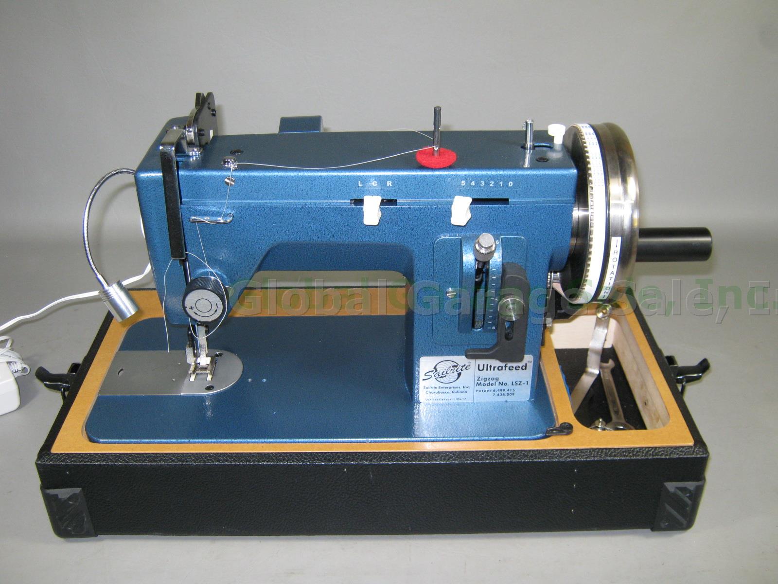Sailrite Ultrafeed Zigzag LSZ-1 Walking Foot Sewing Machine W/ Case Pedal Lot NR 2