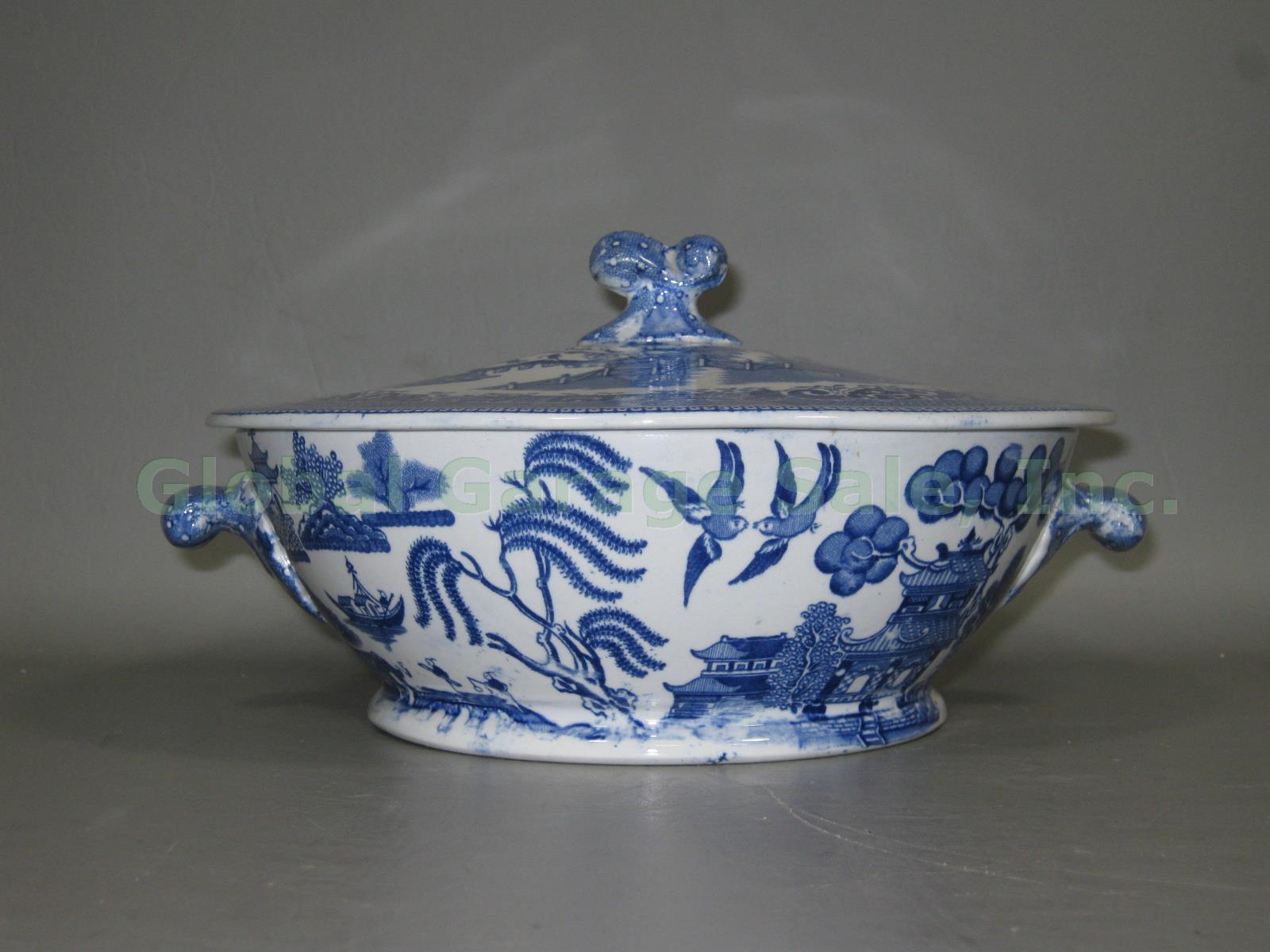 Vtg Antique Ridgways Semi China Blue Willow Round Covered Vegetable Bowl 1832 NR
