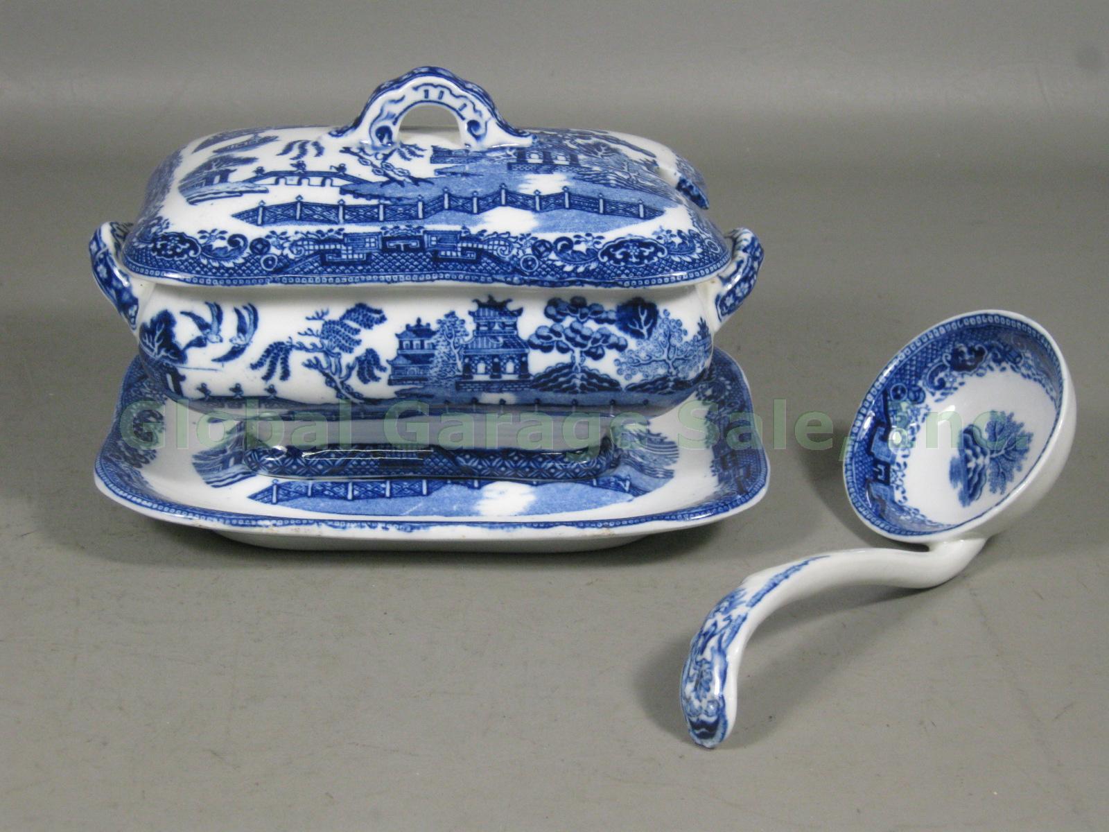 Vintage Antique Royal Doulton Blue Willow Soup Tureen With Underplate & Ladle NR