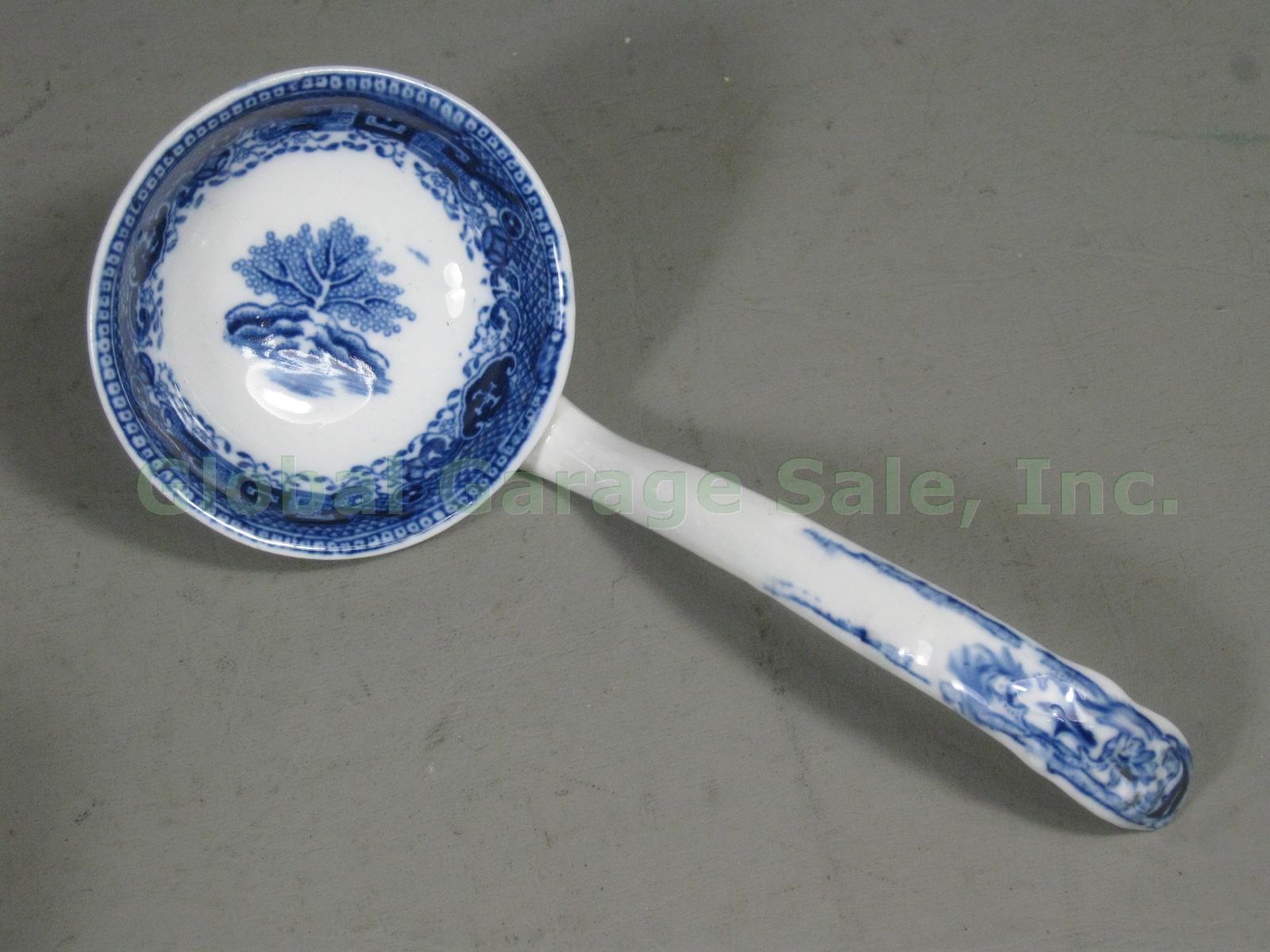 Vintage Antique Royal Doulton Blue Willow Soup Tureen With Underplate & Ladle NR 7