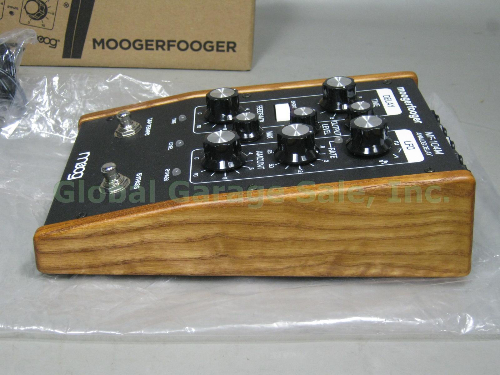 NIB NEW Moog MoogerFooger MF-104M Analog Delay Guitar Studio Effects Box No Res! 4