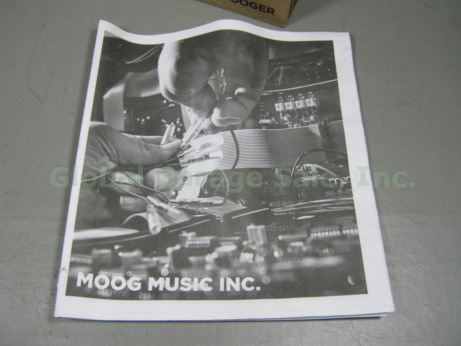 NIB NEW Moog MoogerFooger MF-104M Analog Delay Guitar Studio Effects Box No Res! 9