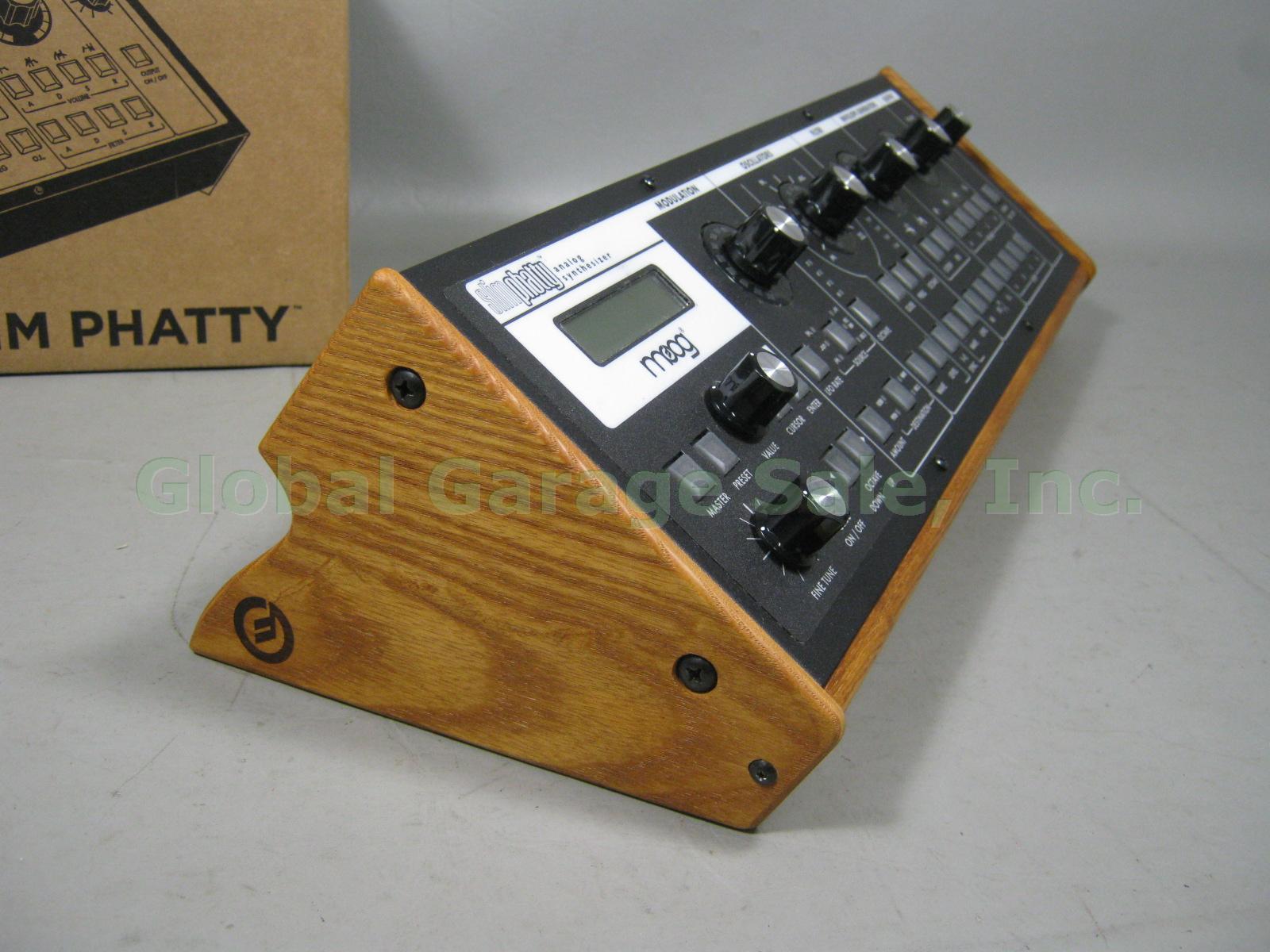 MIB Moog Slim Phatty Analog Synthesizer Wood Sides Original Box Barely Used NR! 4