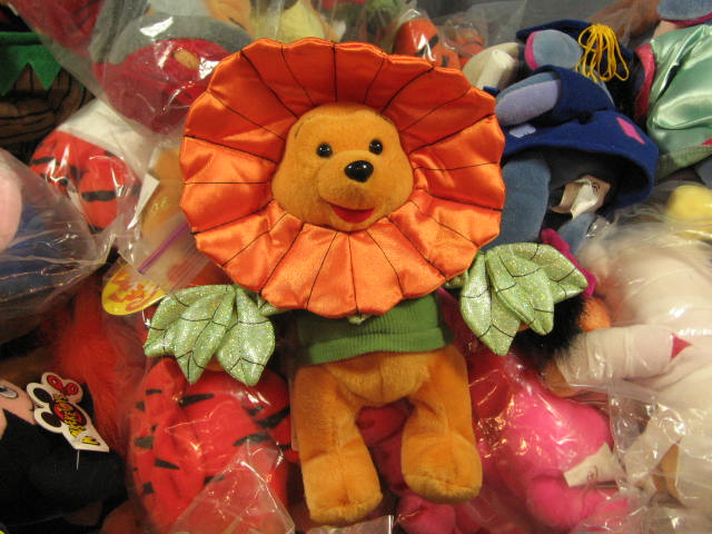 HUGE Winnie The Pooh Walt Disney Beanie Baby Doll Lot 4