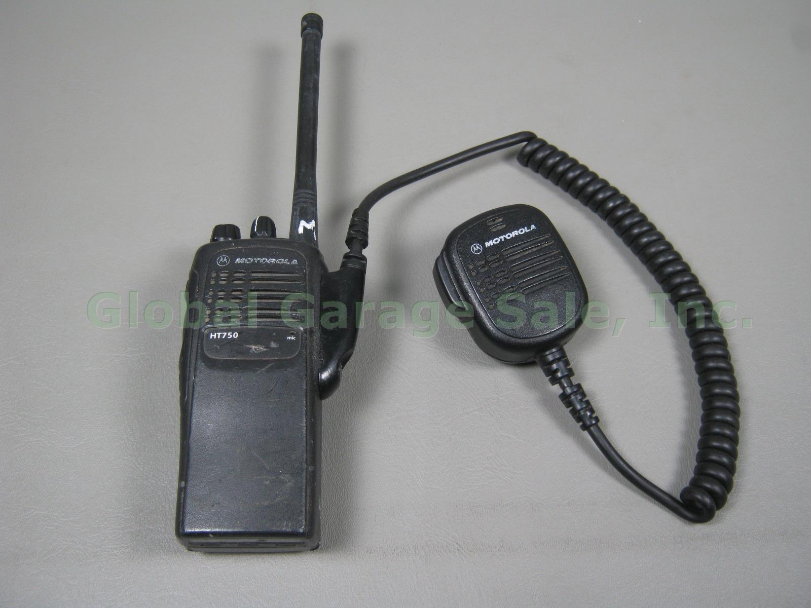 Motorola HT750 5W 16Ch Portable Handheld VHF Radio Speaker Mic Antenna Belt Clip