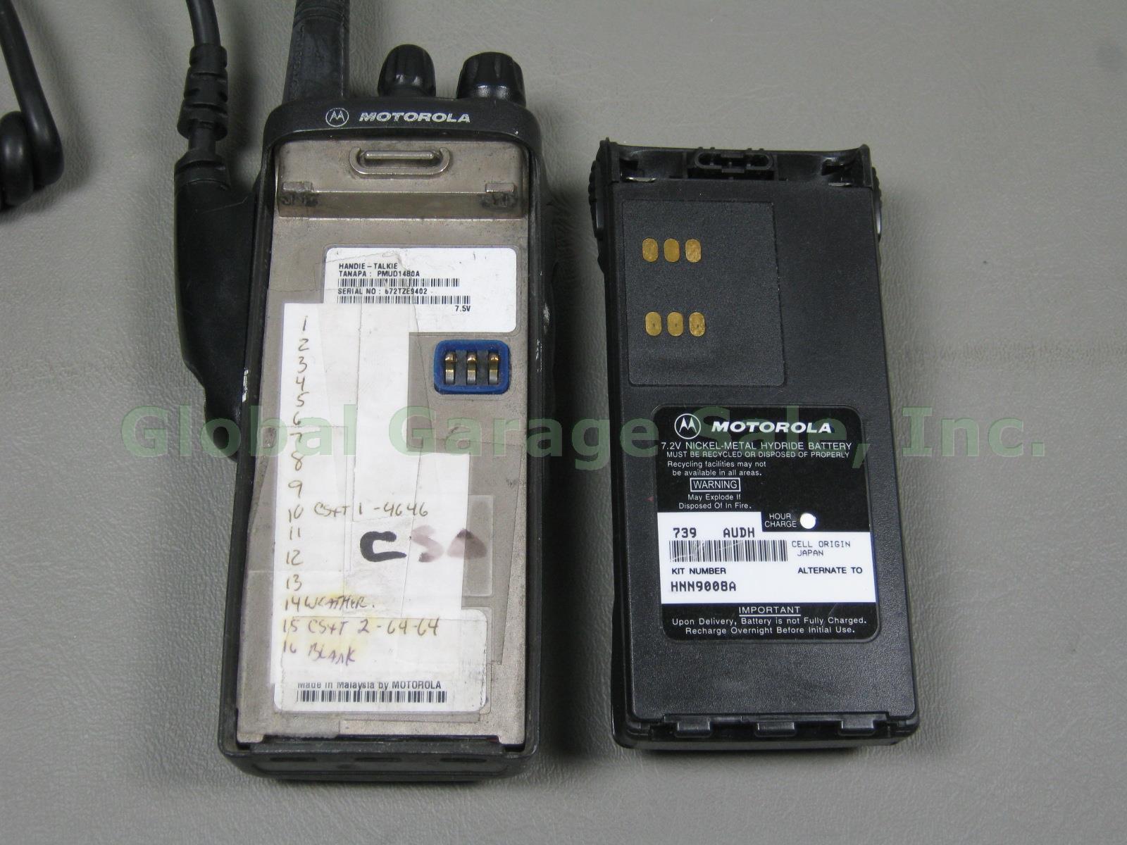 Motorola HT750 5W 16Ch Portable Handheld VHF Radio Speaker Mic Antenna Belt Clip 3