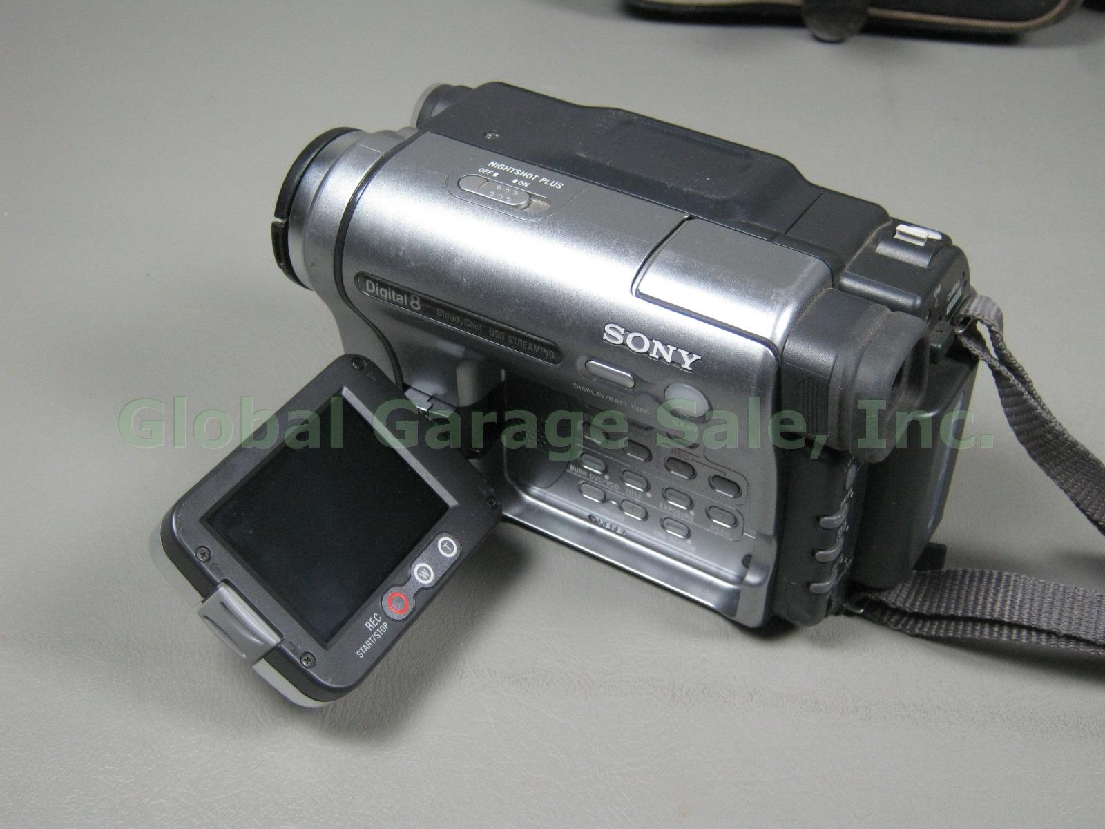 Sony DCR-TRV280 20x Optical 990x Digital 8 Handycam Camcorder Video Camera Lot 1