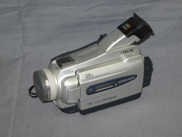 Sony DCR-TRV27 Handycam MiniDV Digital Camcorder Lot NR 1