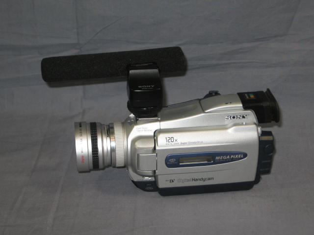 Sony DCR-TRV27 Handycam MiniDV Digital Camcorder Lot NR 7