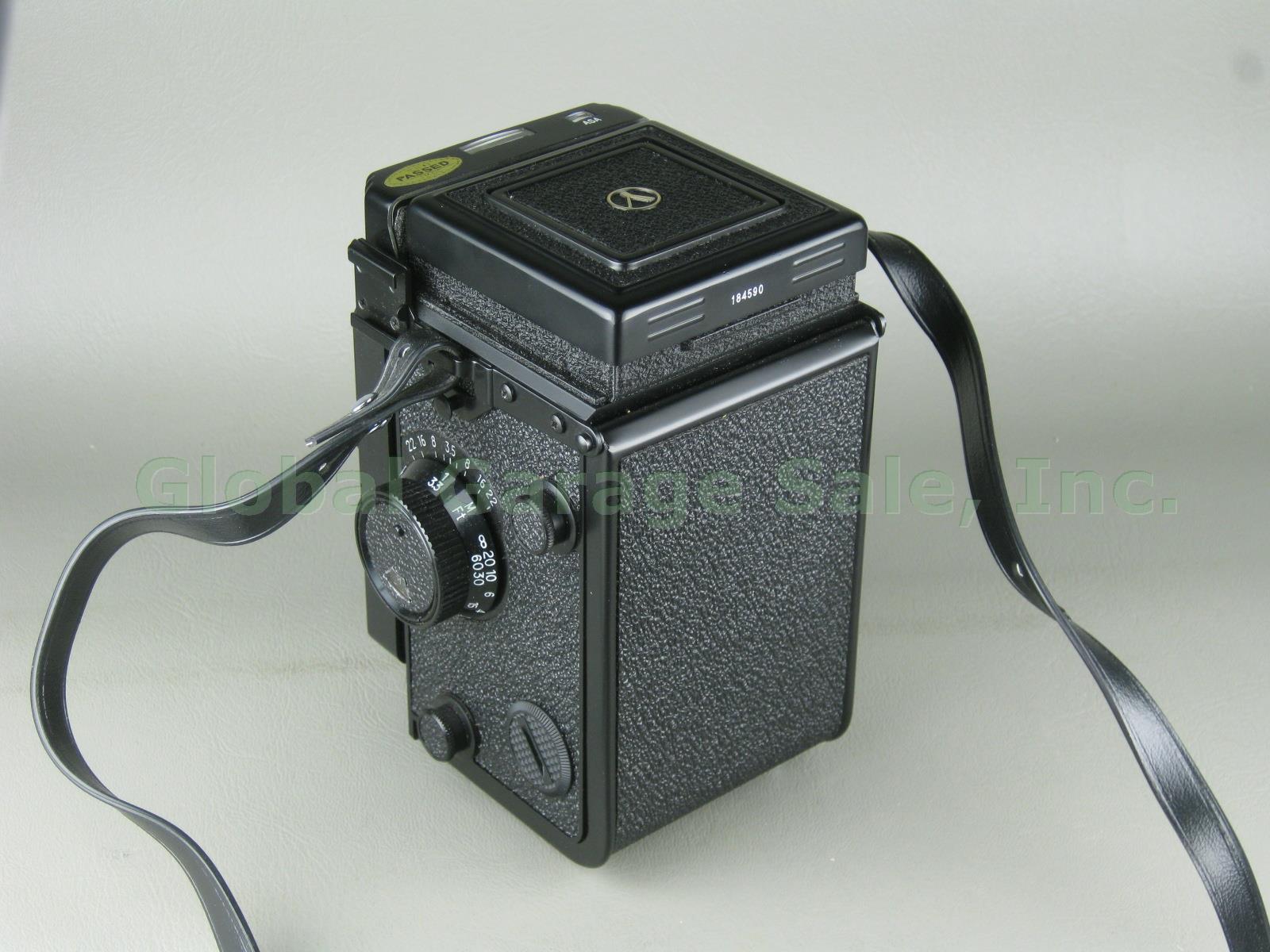 Yashica Mat-124G Medium Format TLR Camera Yashinon 80mm 2.8 3.5 Lenses Case +Lot 6