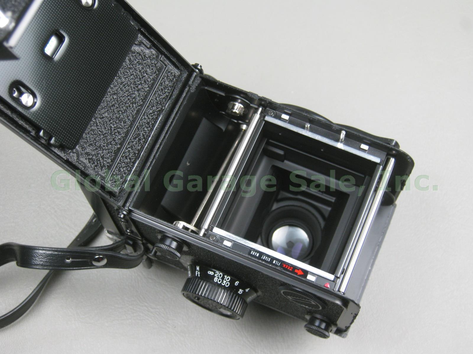 Yashica Mat-124G Medium Format TLR Camera Yashinon 80mm 2.8 3.5 Lenses Case +Lot 11