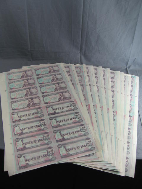 10 Uncut Sheets 40,000 Saddam Hussein Iraqi Dinars NR
