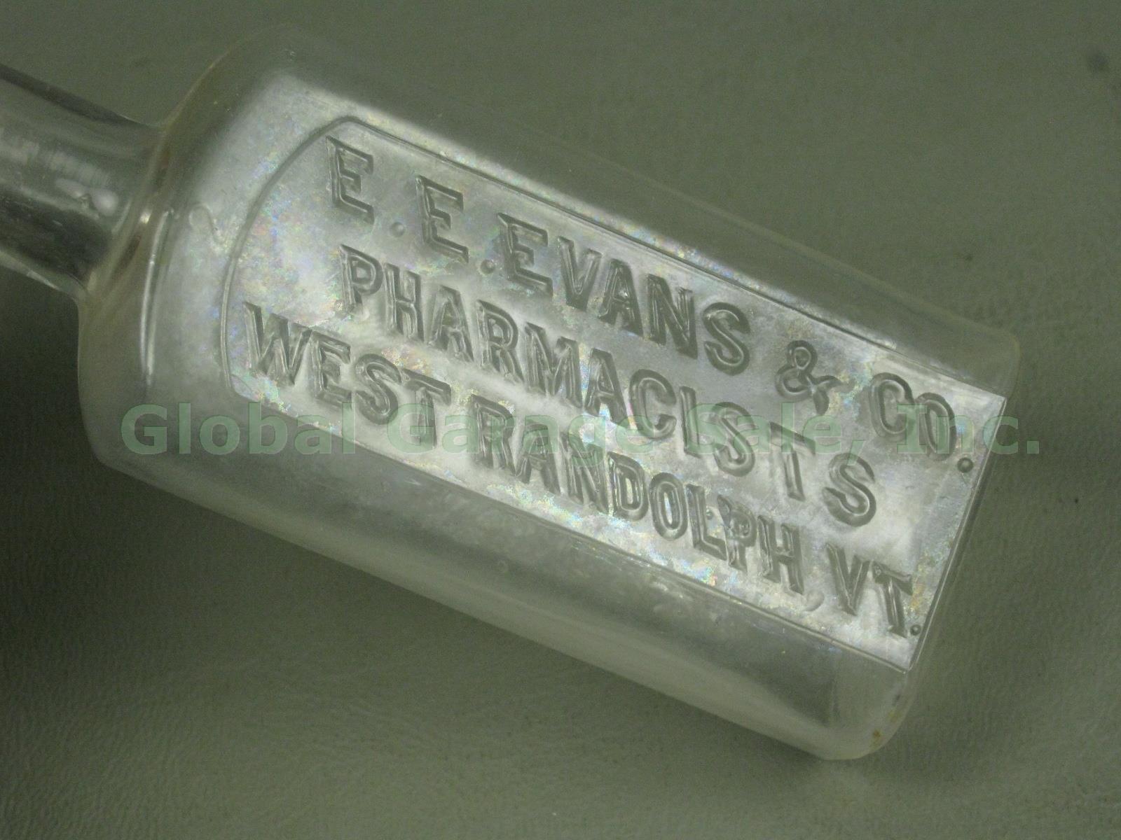 2 Antique Vermont Apothecary Medicine Bottles West Randolph EE Evans CF Storrs 7