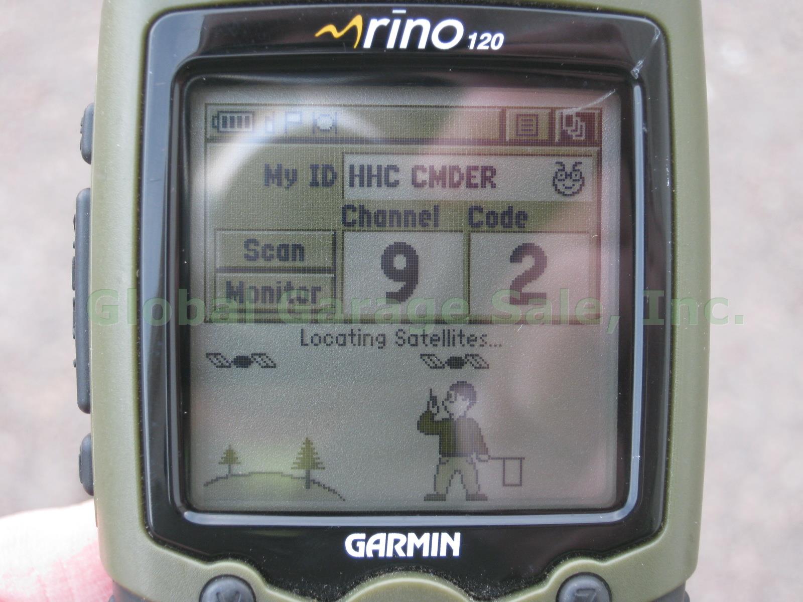 Garmin Rino 120 Handheld 2-Mile 22-Channel FRS/GMRS Two Way Radio Personal GPS 2