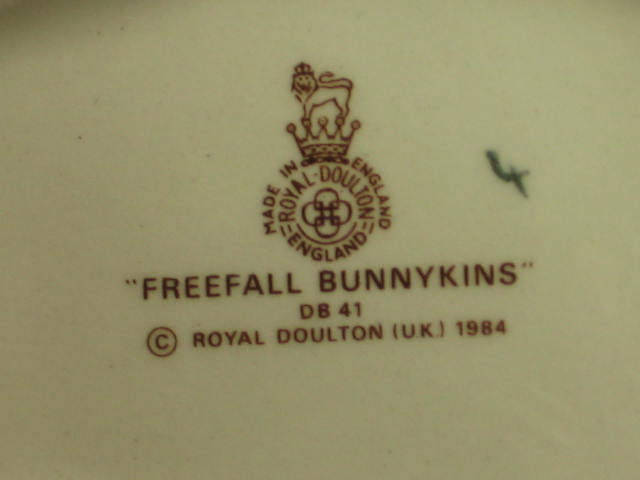 7 Royal Doulton Bunnykins Figure Figurines Set Freefall 2