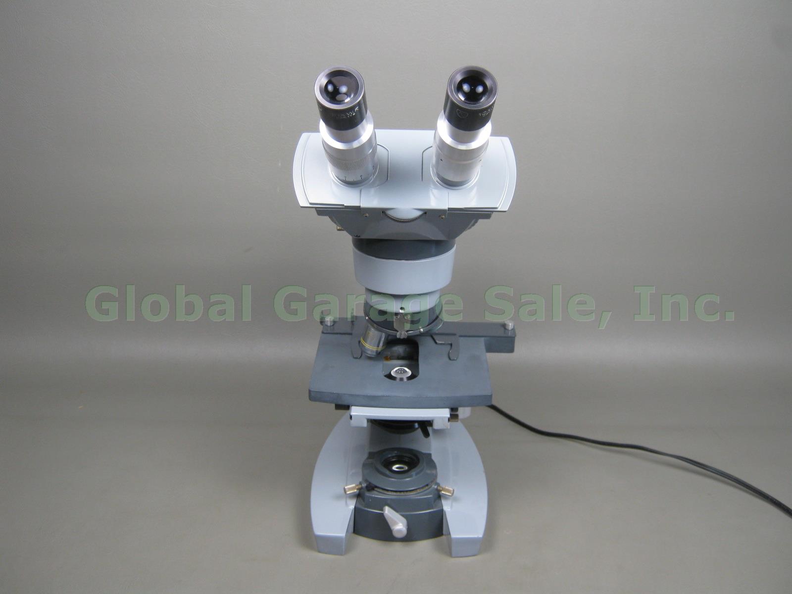 AO American Optical Spencer Binocular Microscope W/10X 1017 1019 1023 1051 Power 1