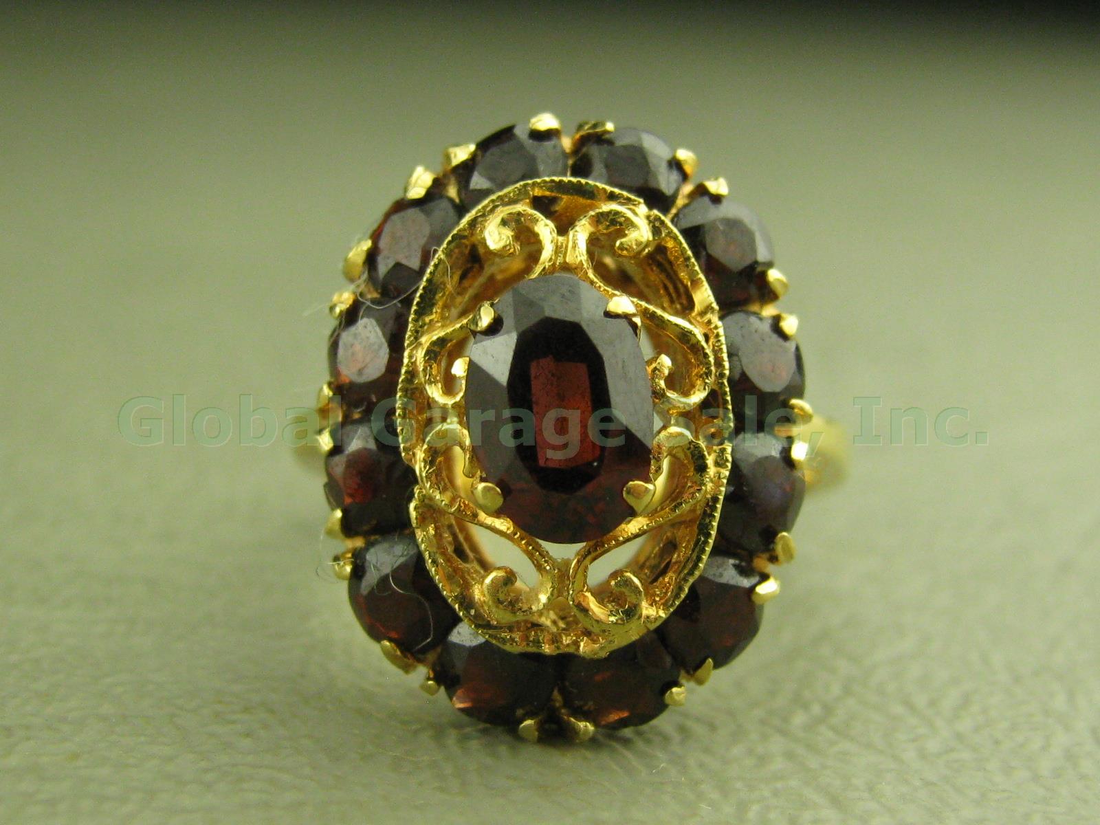 Vtg 18k 750 Yellow Gold 13 Stone Red Garnet Cluster Cocktail Ring TAI 5.5 5.4g 2