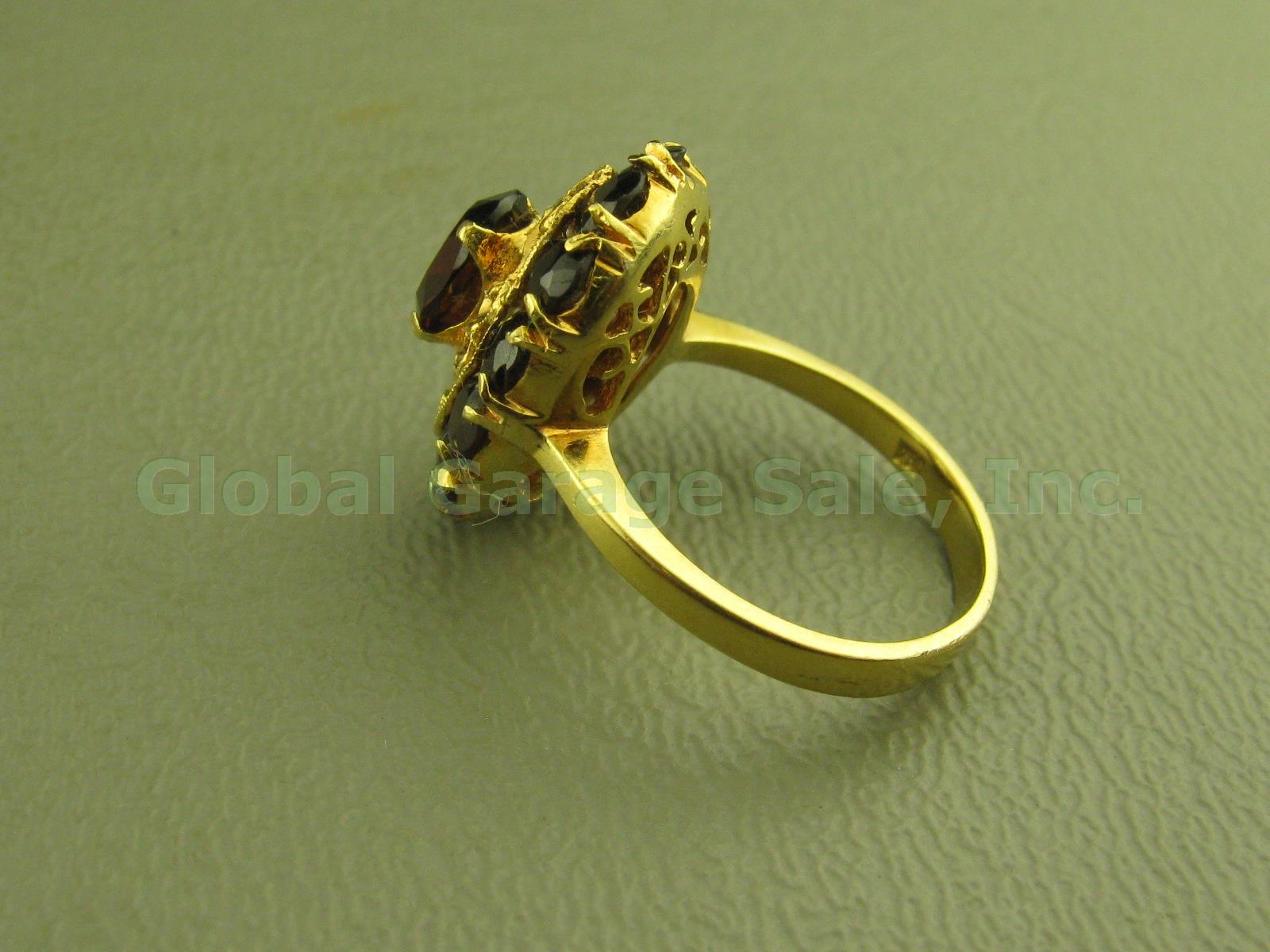 Vtg 18k 750 Yellow Gold 13 Stone Red Garnet Cluster Cocktail Ring TAI 5.5 5.4g 3