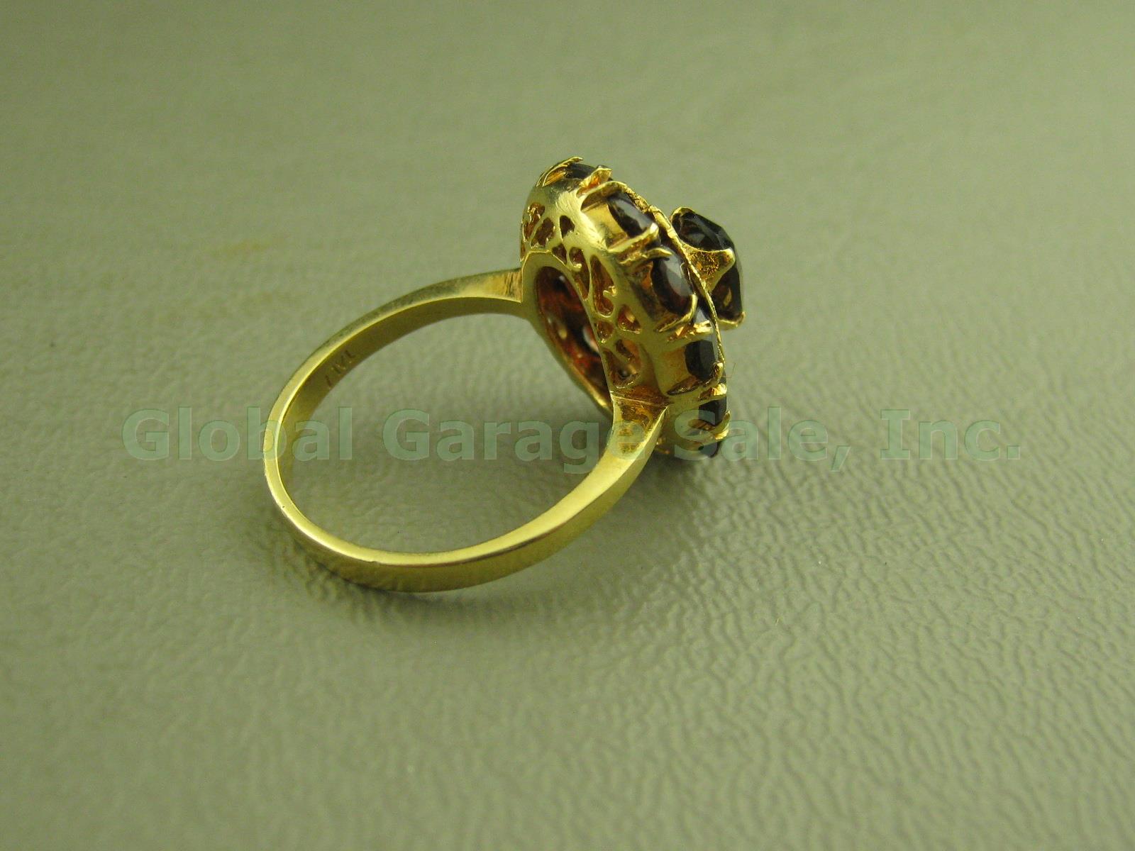 Vtg 18k 750 Yellow Gold 13 Stone Red Garnet Cluster Cocktail Ring TAI 5.5 5.4g 4