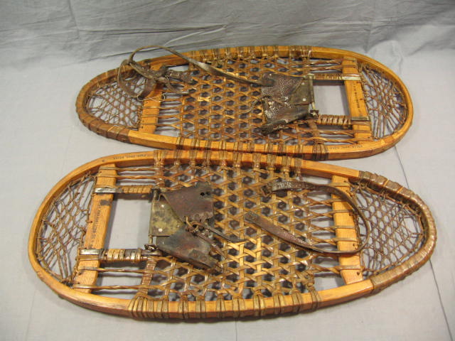 Vintage Wallingford Snowshoes Snow Shoes Northland Skis 1