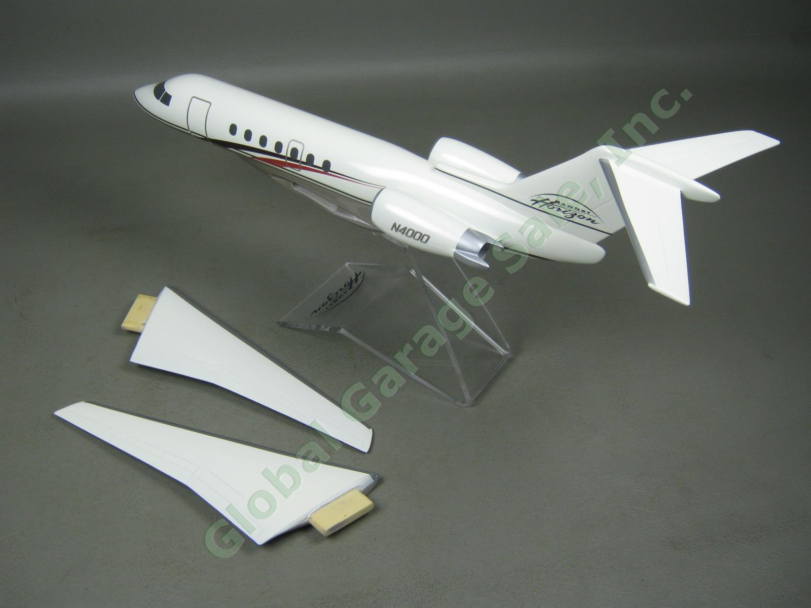 Pacmin Hawker Horizon 4000 Airplane Aircraft Jet 1/48 Desktop Display Model 17.5 6