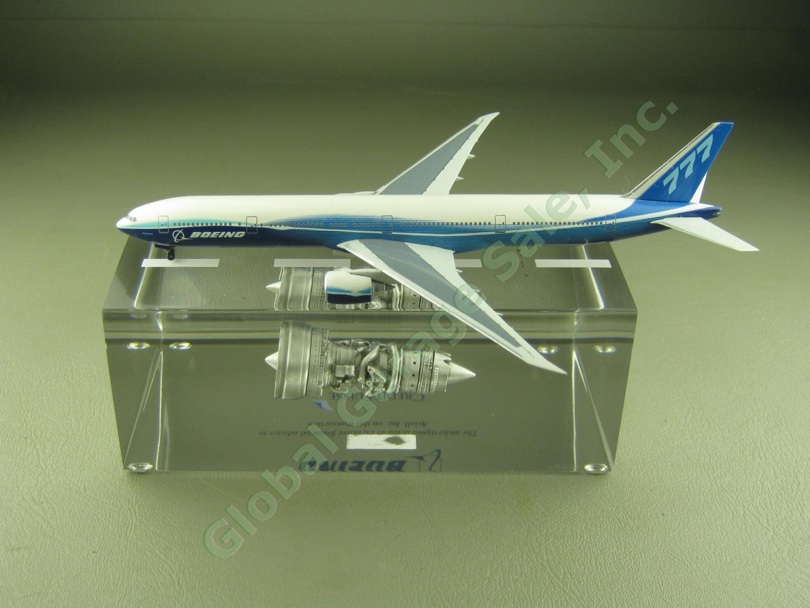 2006 Boeing Aviall Credit Suisse Paperweight 777 Airplane Engine Lucite Acrylic 3