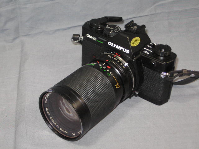 Olympus OM-2S Program SLR Camera Vivitar 28-85mm Lens + 1
