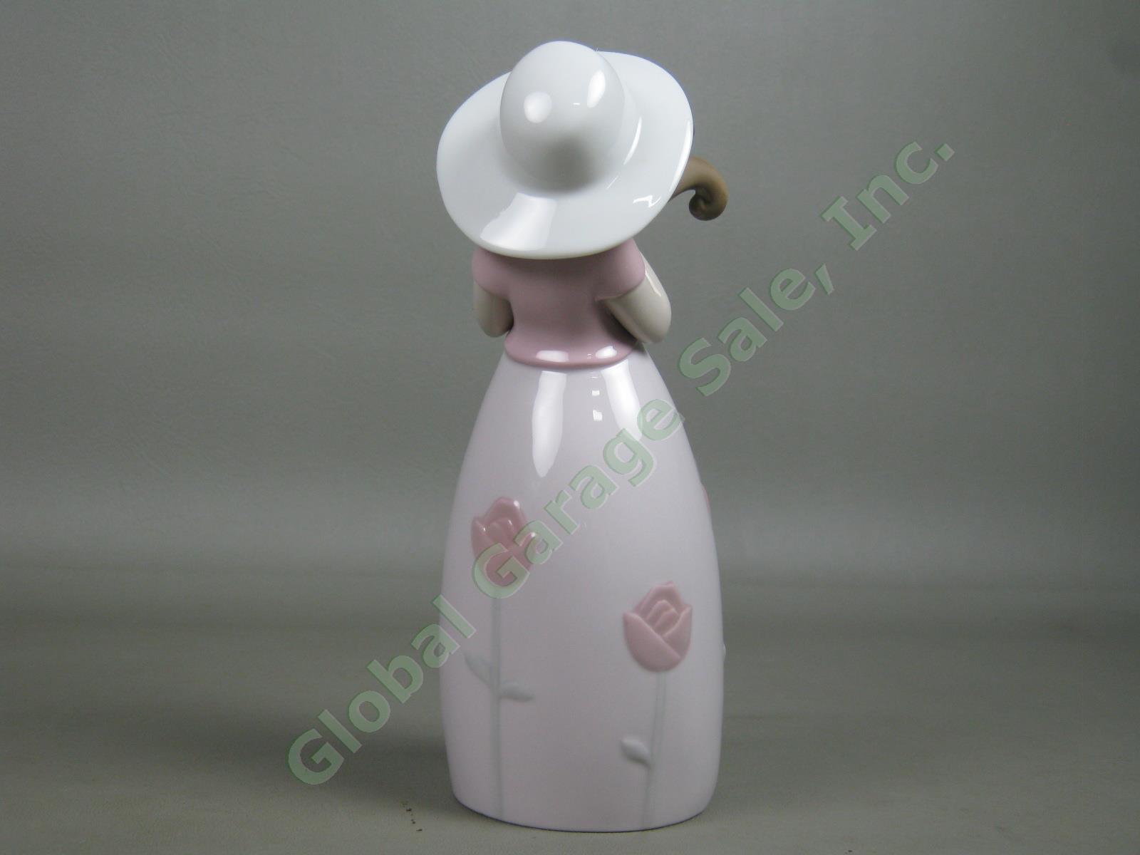 2003 Retired Lladro Daisa Little Rose Figurine Girl With Flower Basket +Box 8042 4