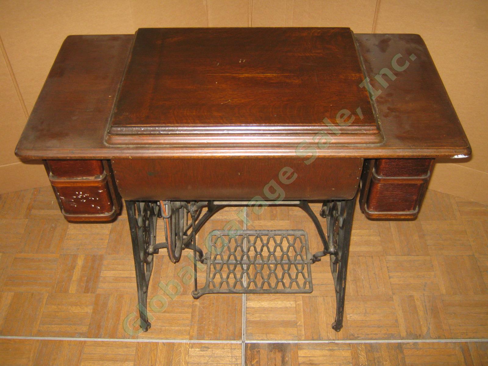 Vtg Antique 1903 Singer 27-4 Treadle Sewing Machine Cabinet K1106472 Puzzle Box 9