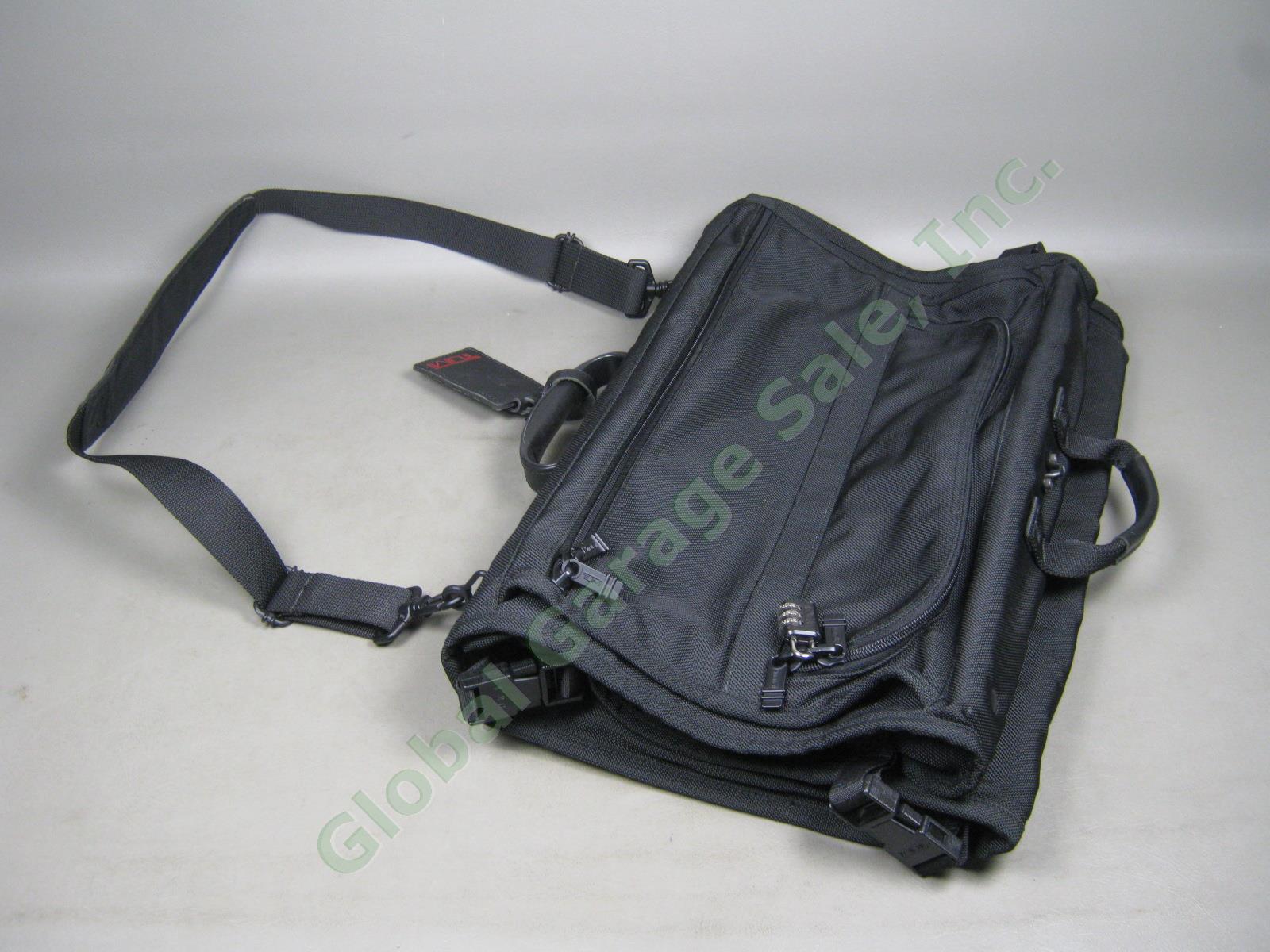 TUMI Alpha Tri-Fold Black Ballistic Nylon Garment Travel Bag Luggage 234D3 NR!!!