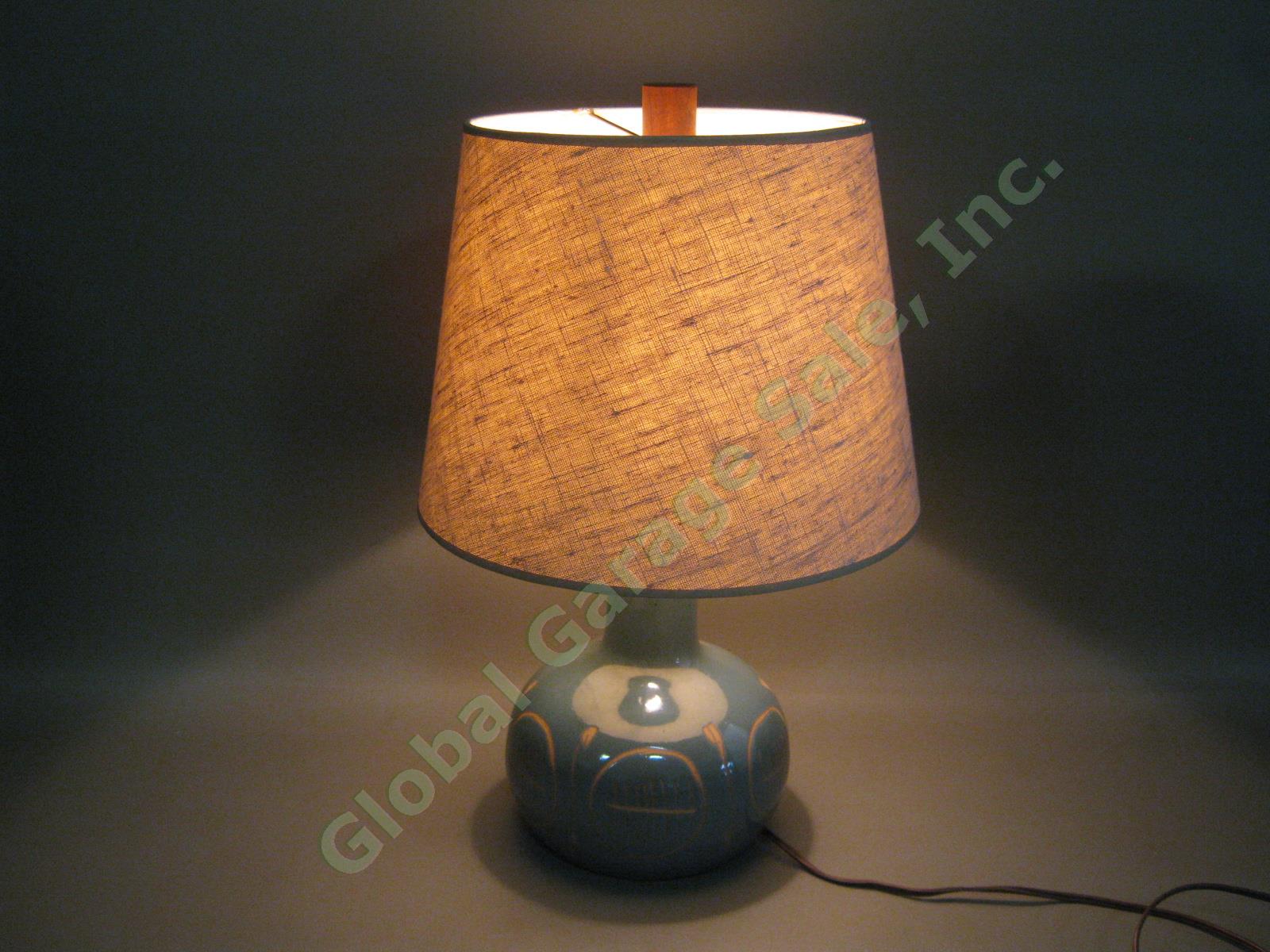 Vtg Mid Century Modern Signed Martz Marshall Studio Sgraffito Pottery Table Lamp