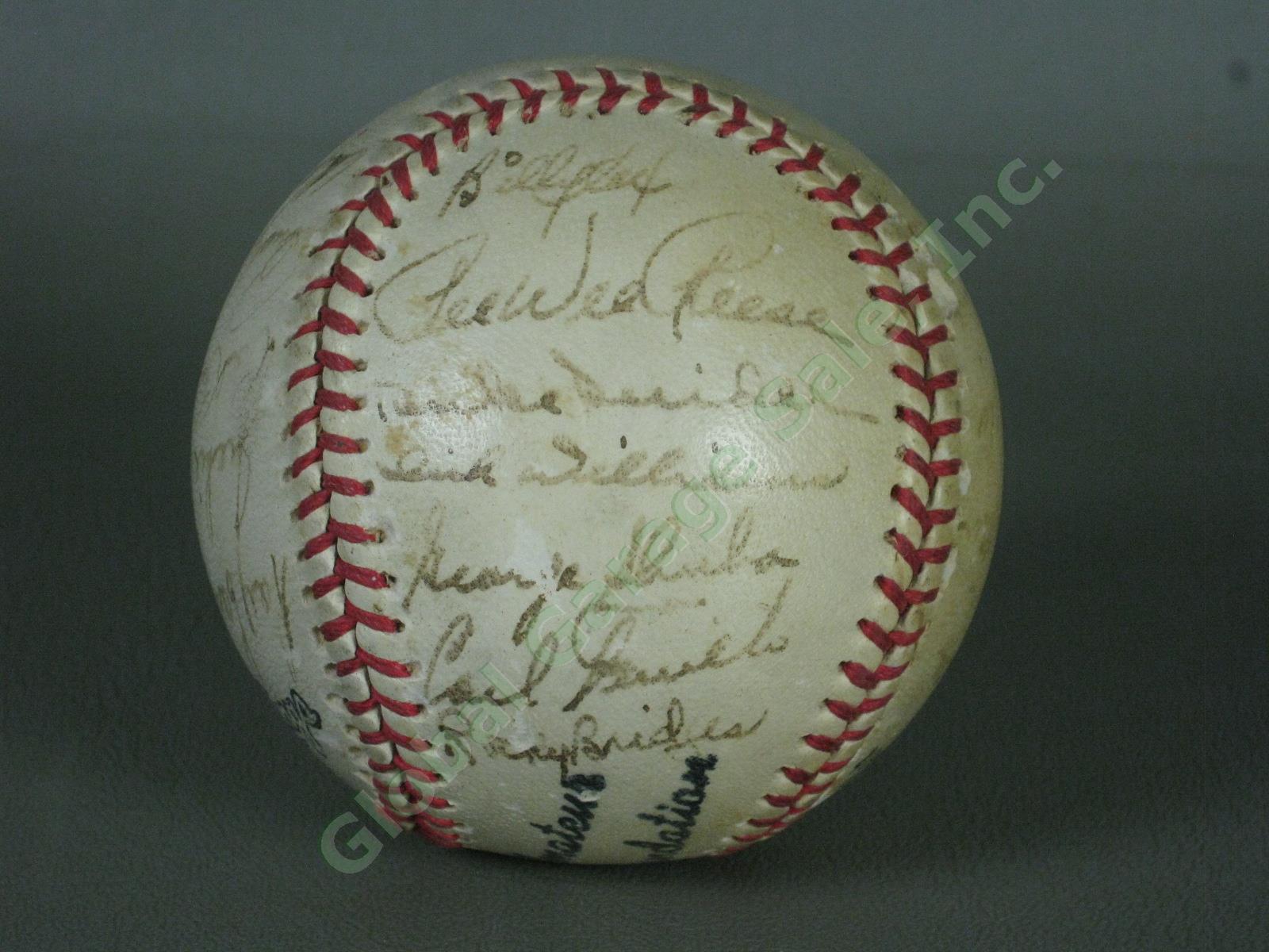 Vtg 1951 Brooklyn Dodgers Team Signed Baseball Robinson Campanella ++ Clubhouse? 5