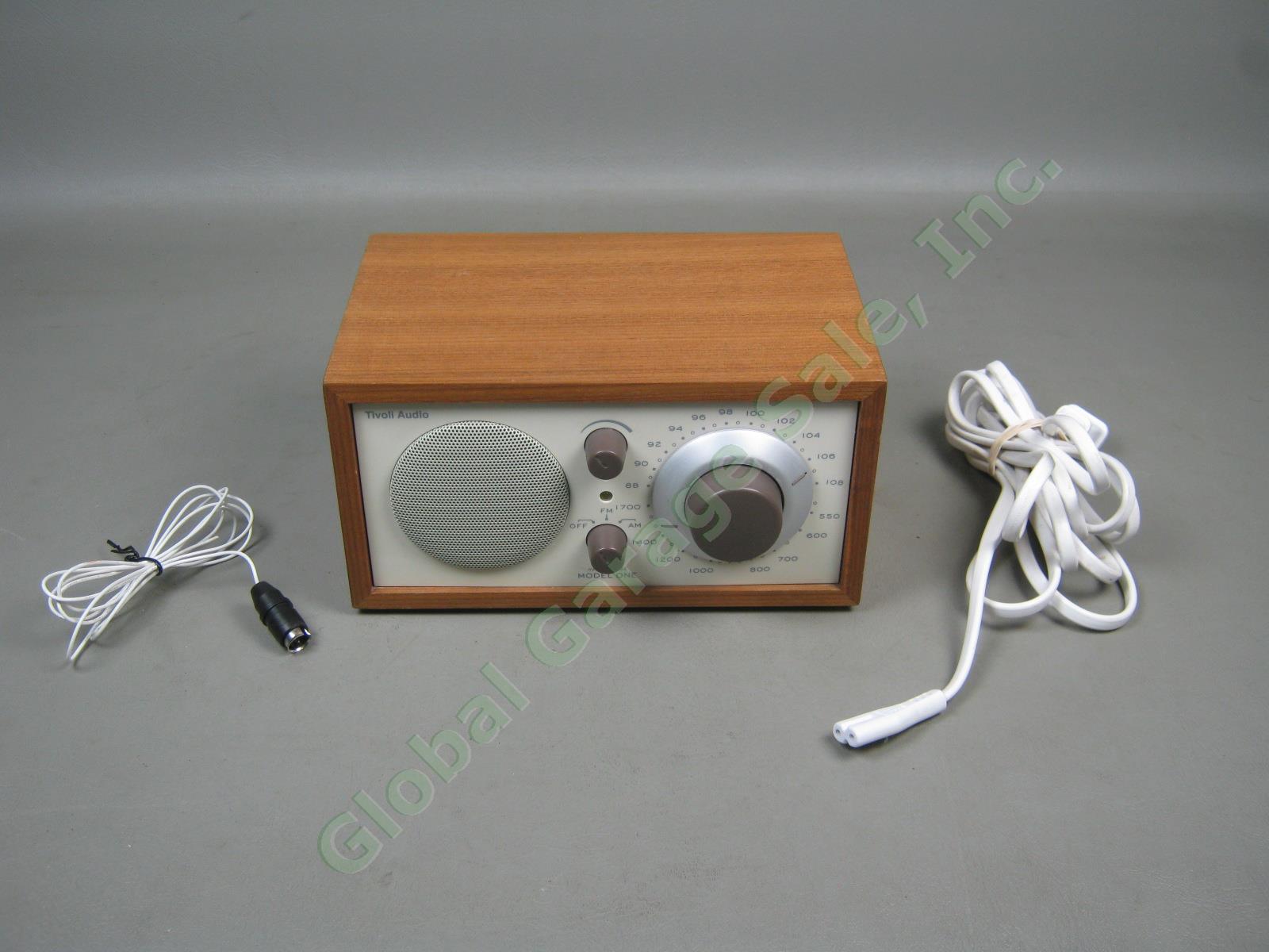 Tivoli Model One AM/FM Radio W/ Walnut/Beige Case Antenna Power Cord Henry Kloss