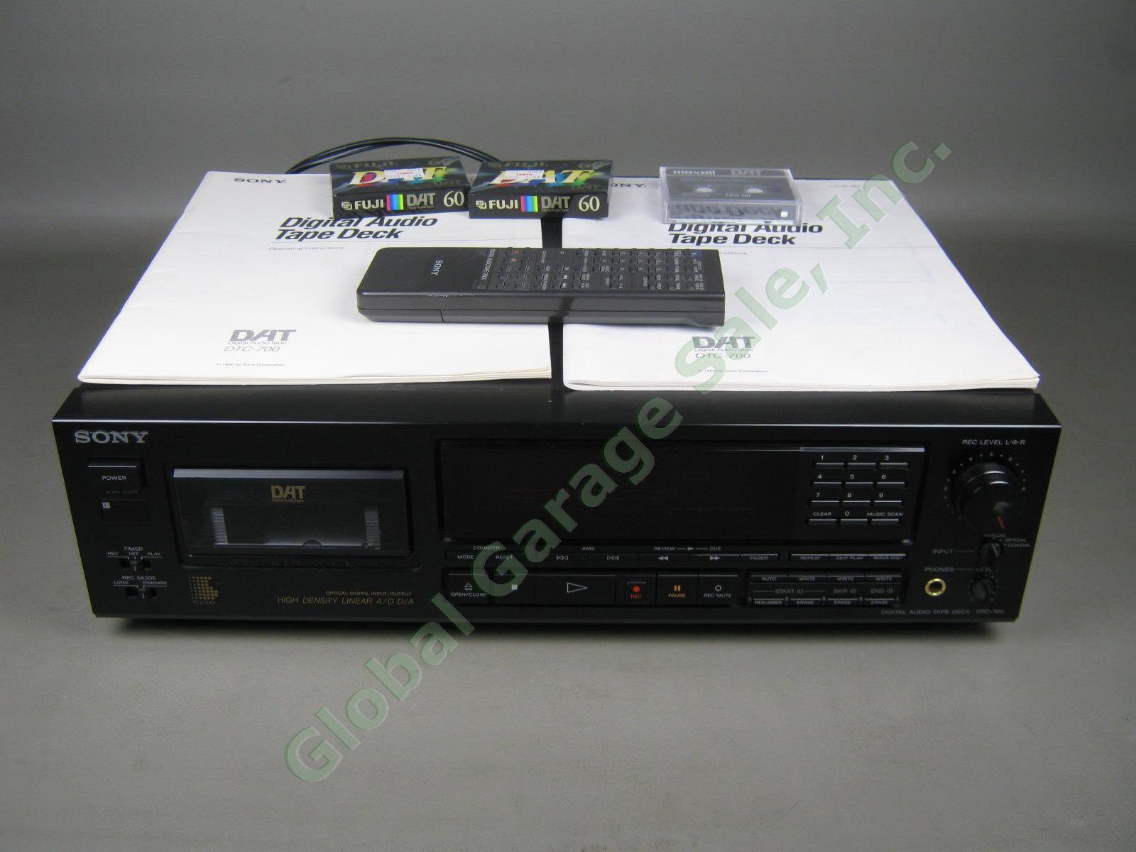 Sony DTC-700 DAT Digital Audio Tape Deck Recorder RM-D55A Remote Manual Bundle