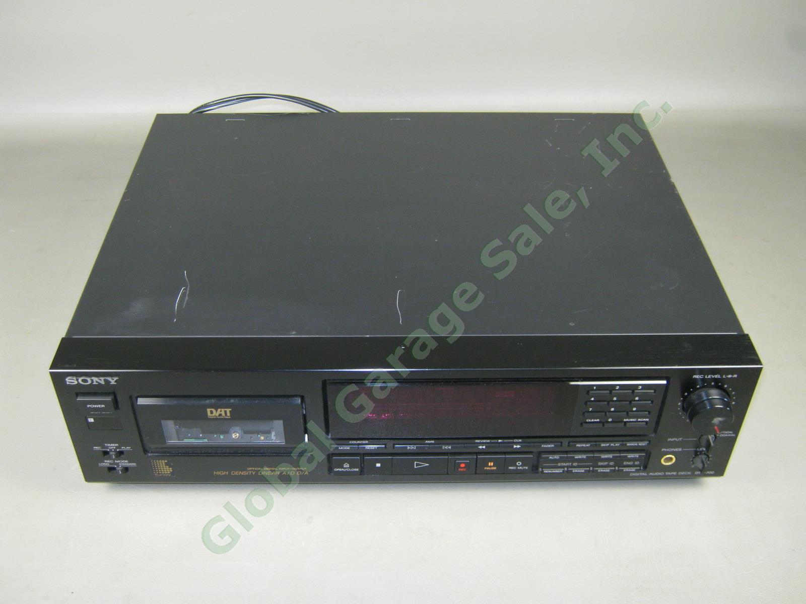 Sony DTC-700 DAT Digital Audio Tape Deck Recorder RM-D55A Remote Manual Bundle 2