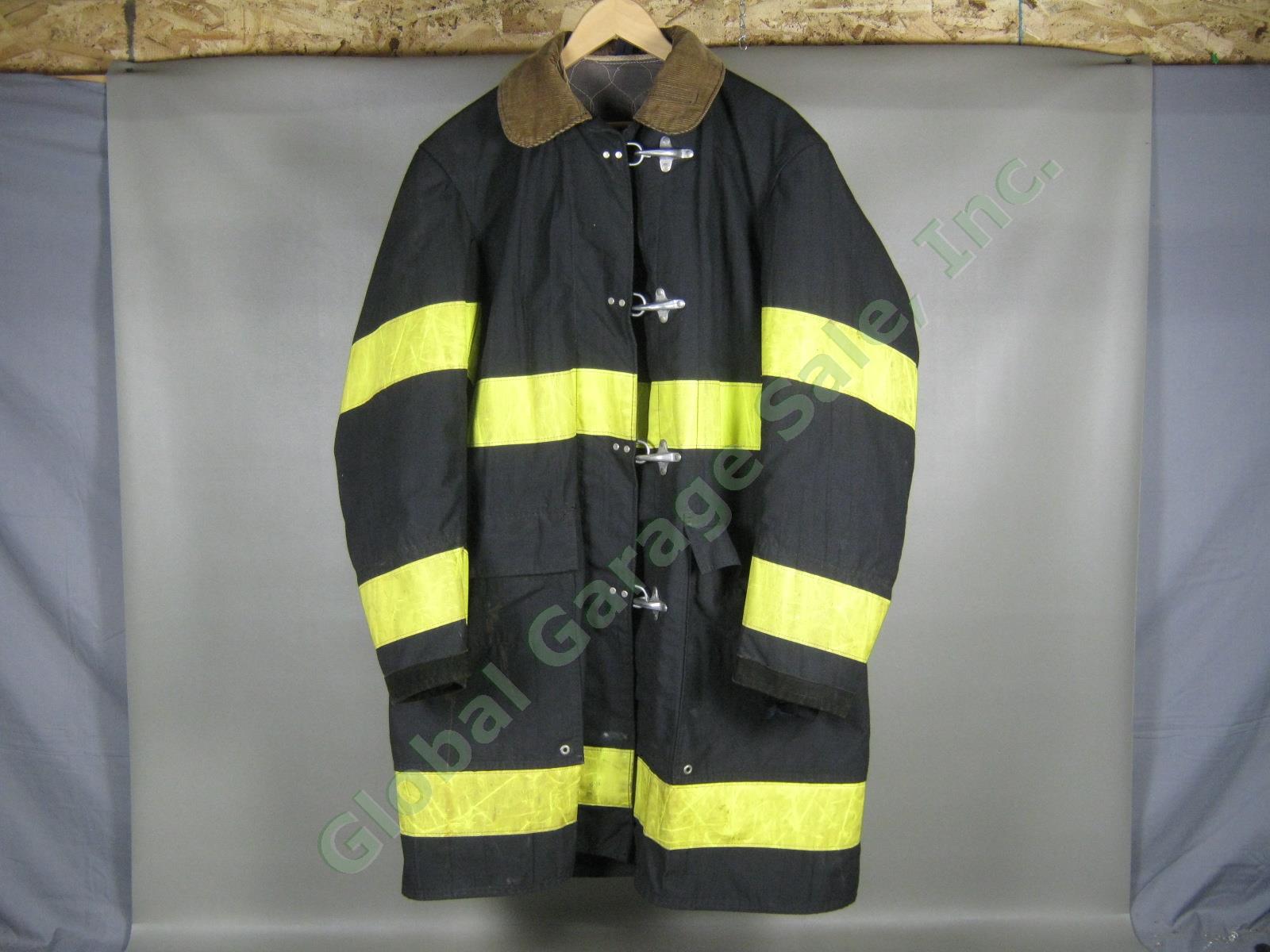 Vtg Genuine FDNY NY Fire Dept Firefighter Bunker Jacket Globe Sz 38 w/2 Liners