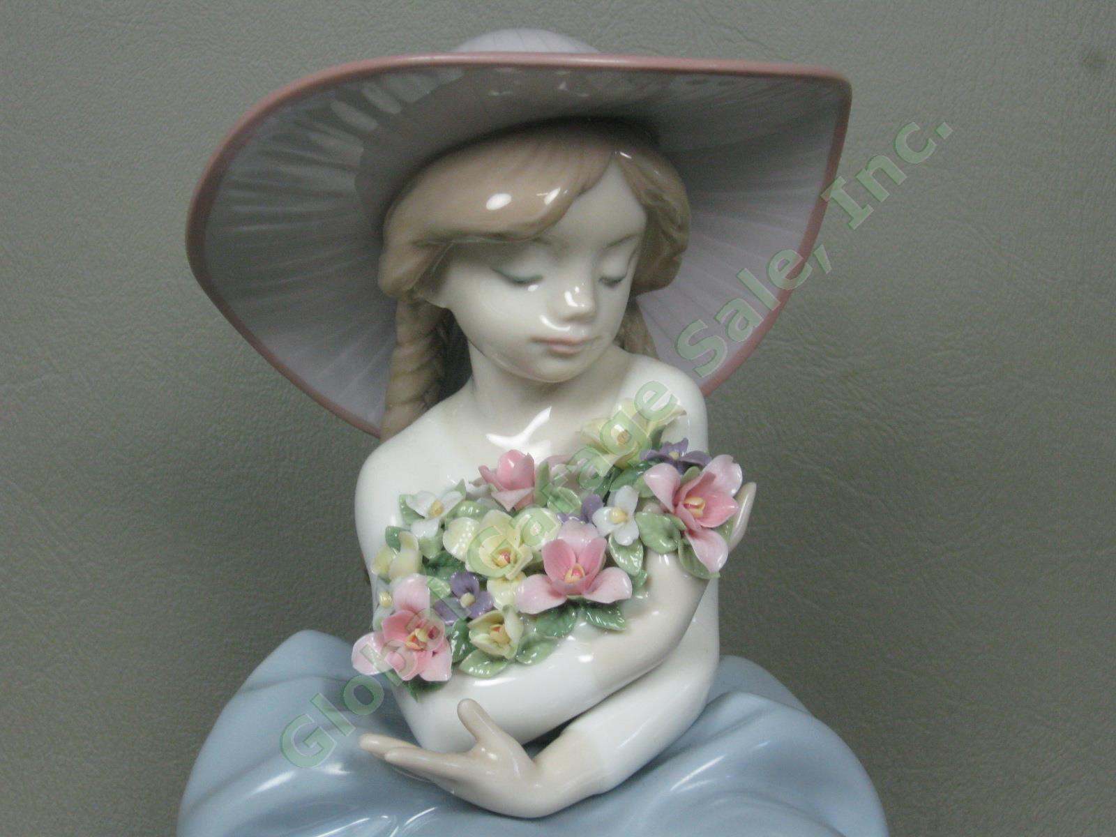 Vtg 1990 Lladro Figurine Fragrant Bouquet #5862 Girl w/ Flowers Mint In Box! NR! 2