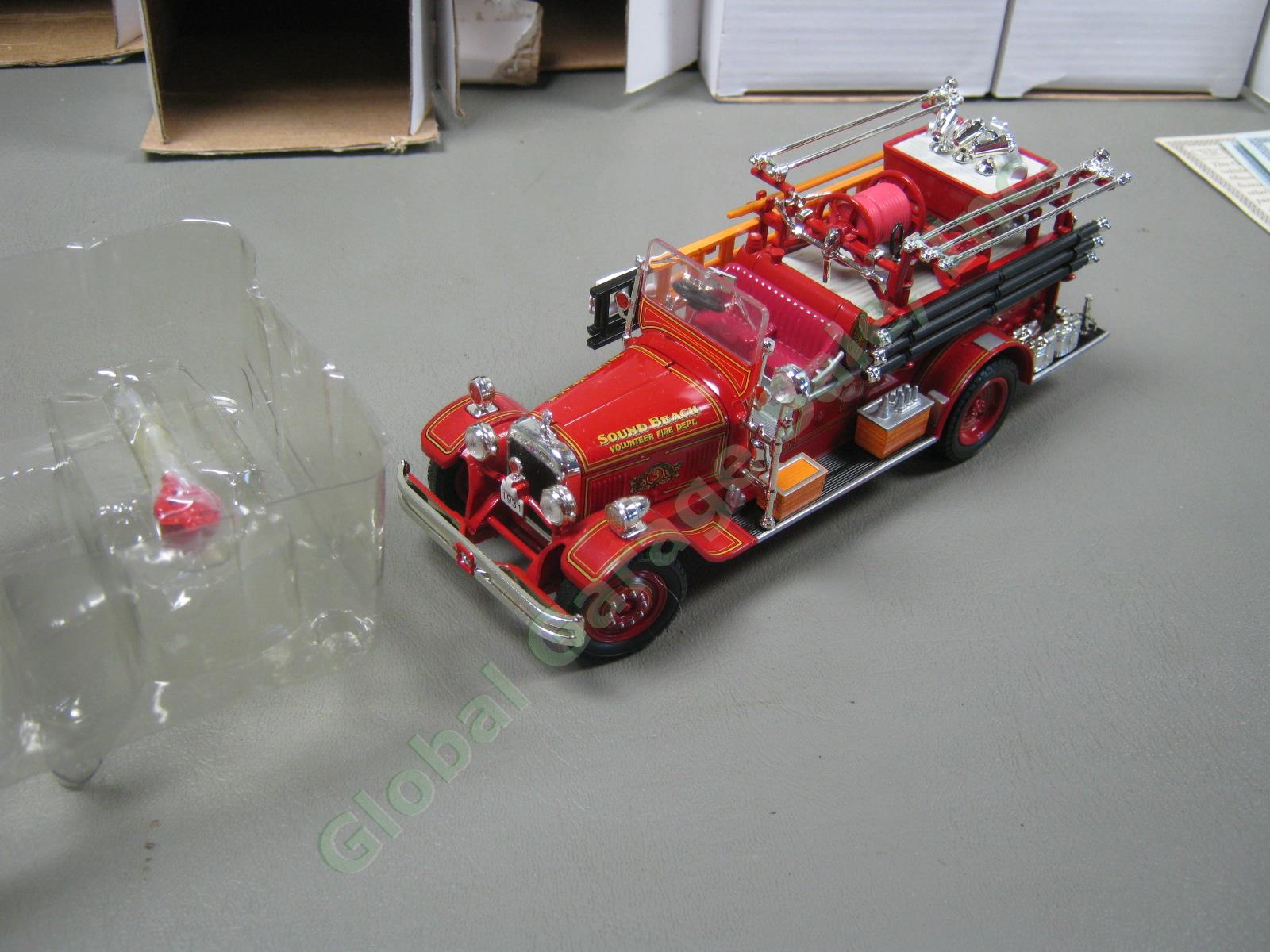11 Diecast Fire Trucks + Display Case Corgi National Motor Museum Mint Signature 8