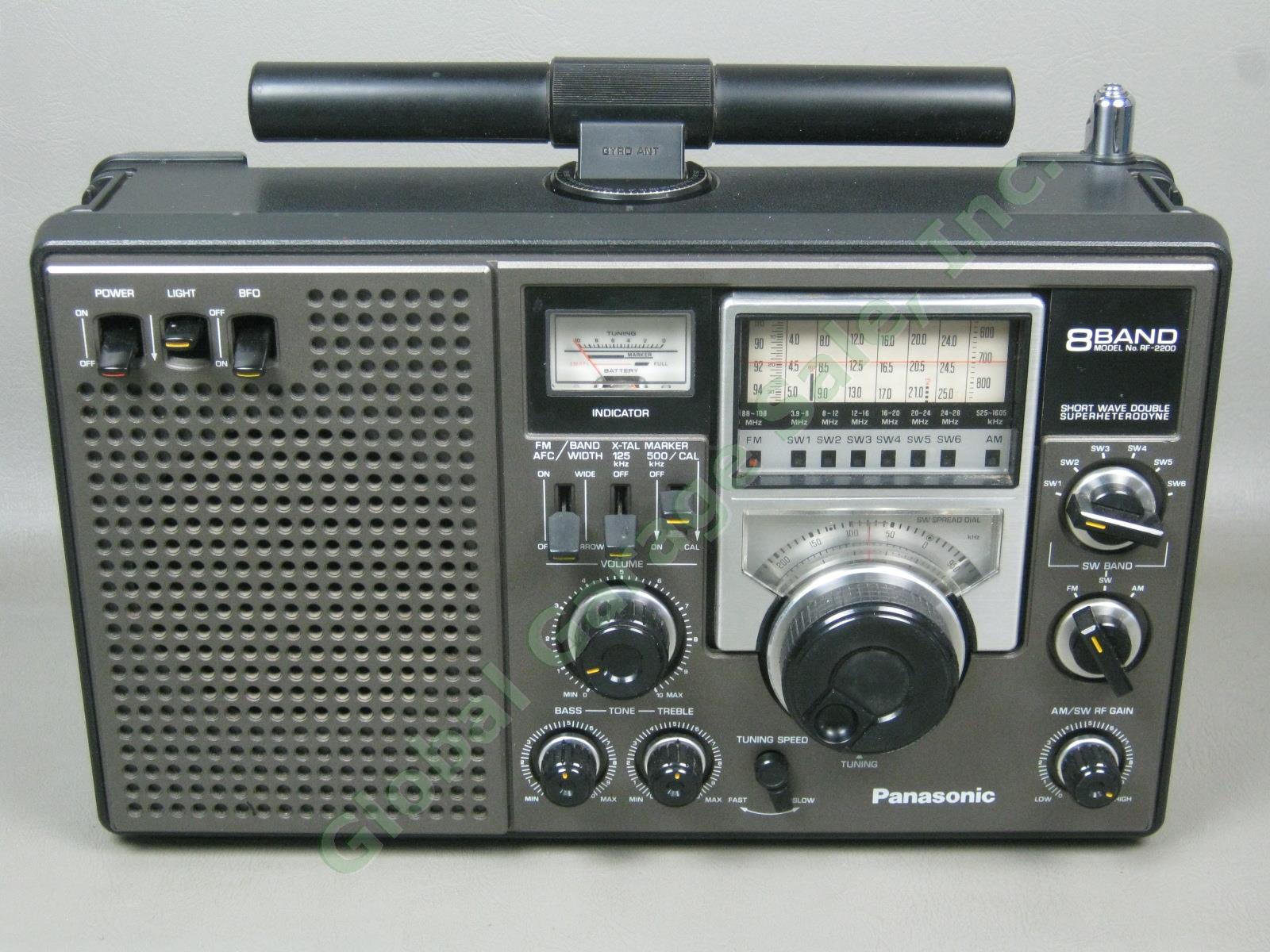 Panasonic RF-2200 8-Band Short Wave Double Superheterodyne FM/AM/SW Radio As-Is 2