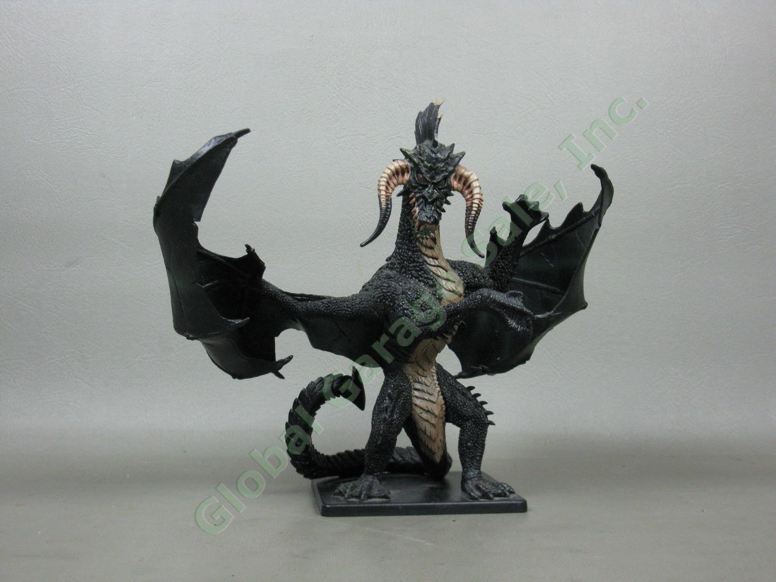 D&D Icons Gargantuan Black Dragon Limited Edition Collector Item Figure Figurine