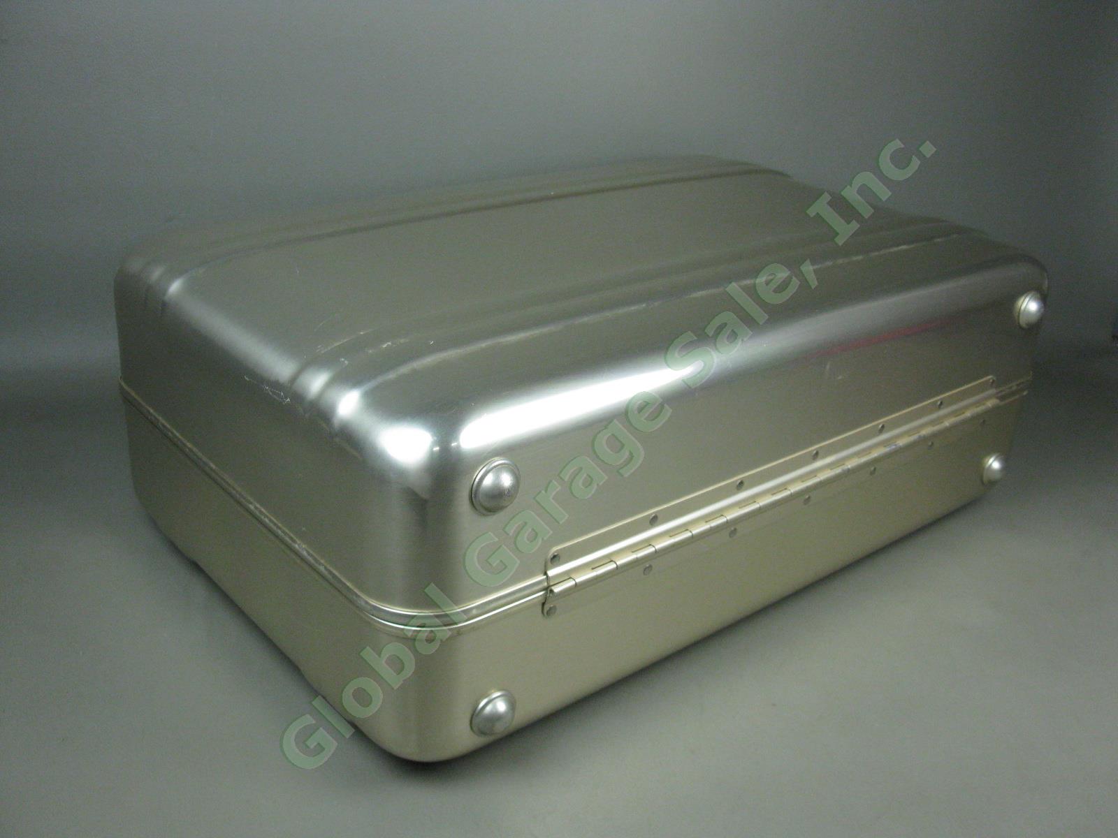 Zero Halliburton Presto Aluminum Combo Lock Briefcase Suitcase Luggage 21x13x8 5