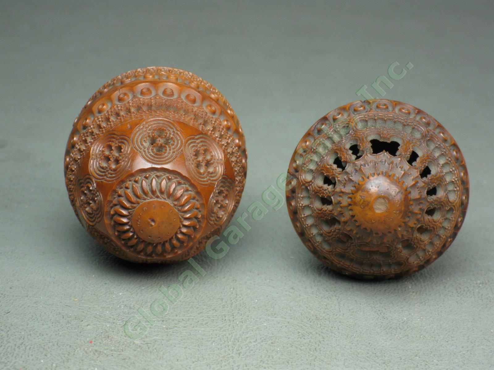 2 Vtg Antique Carved Coquilla Nut Eggs Sewing Thimble Needle Case Etui Lot NR! 4