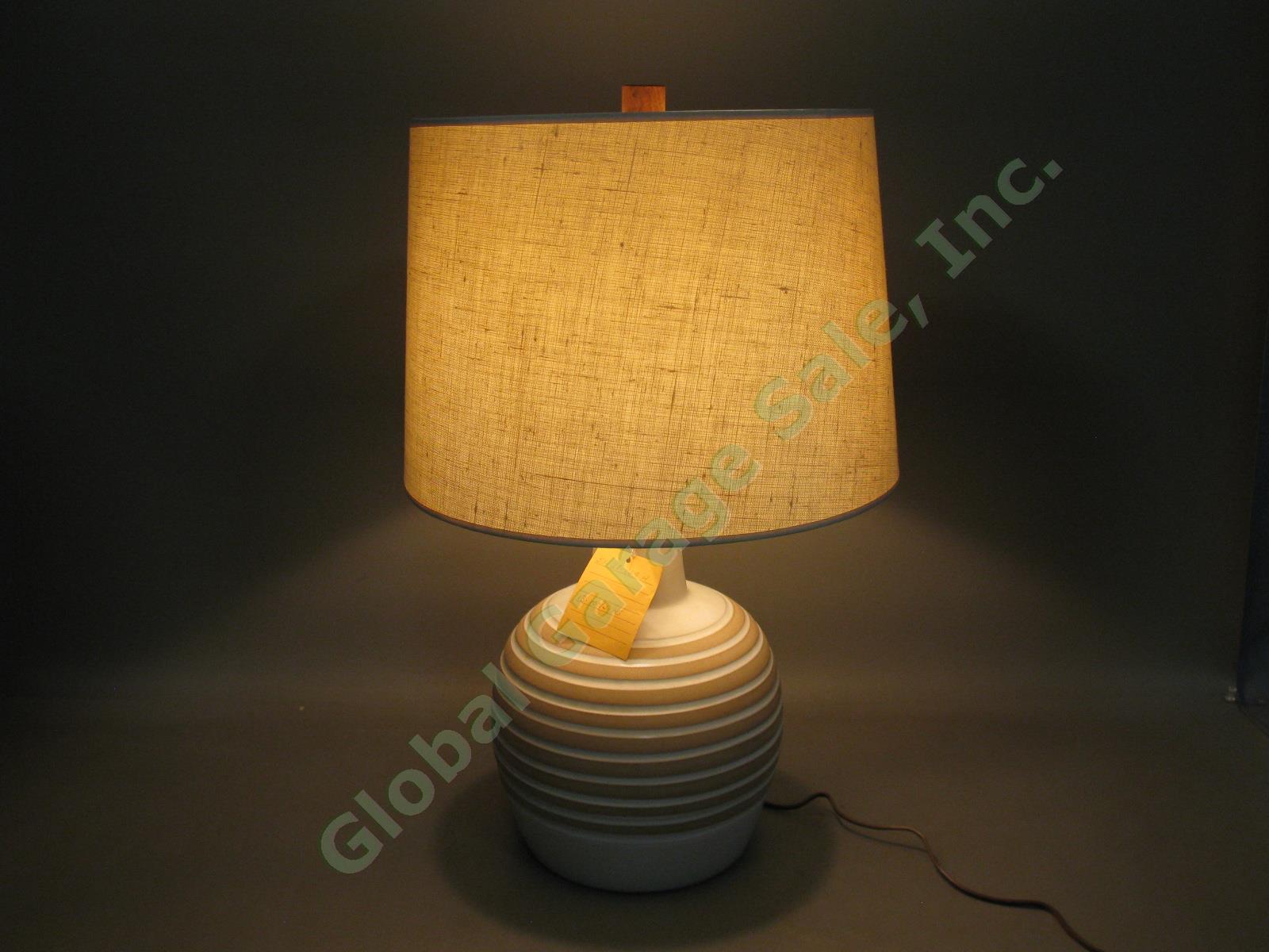Marshall Studios Martz Mid-Century Modern Ceramic Pottery Lamp +Shade Finial Tag