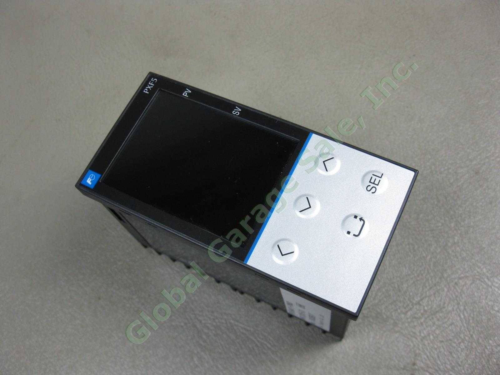 NOS Surplus Fuji Electric Micro Temperature Controller PXF5/9 PXF5AAY1-FYM00 NR! 1