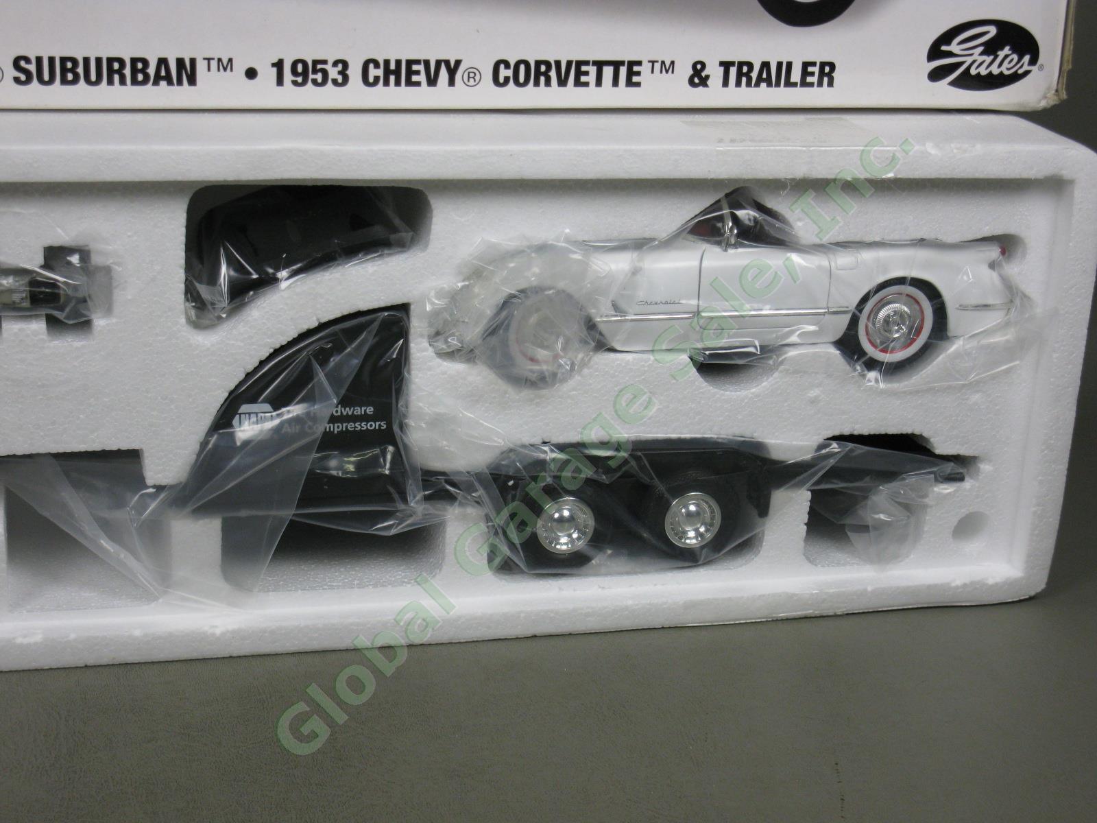 NIB Racing Champions RC2 1:18 Chevy Suburban 1953 Corvette Trailer Set NAPA NR 1